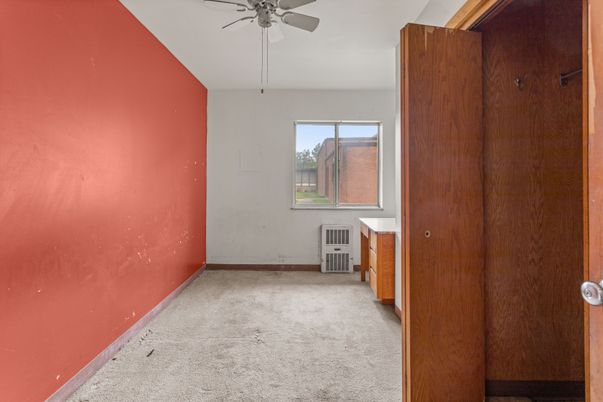 DE Listing image placeholder