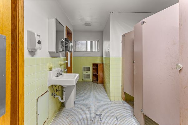 DE Listing image placeholder