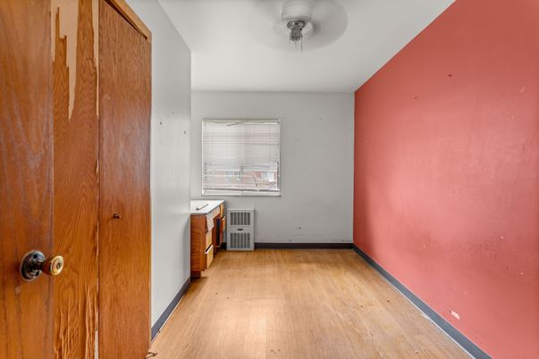 DE Listing image placeholder
