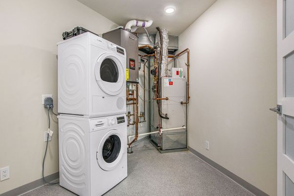 Interior, Recessed Lighting, Utility Closets, Washer