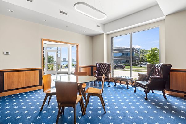 Dining room, Interior, Recessed Lighting