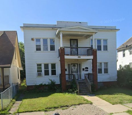 Exterior, Facade, Rowhouse