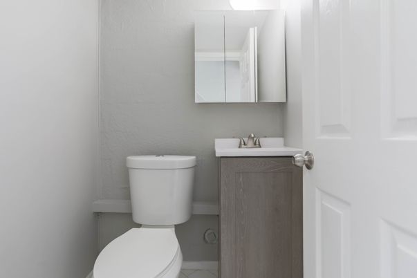 Bathroom, Interior