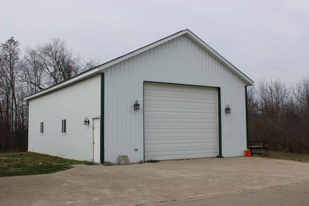 Detached Garage, Exterior