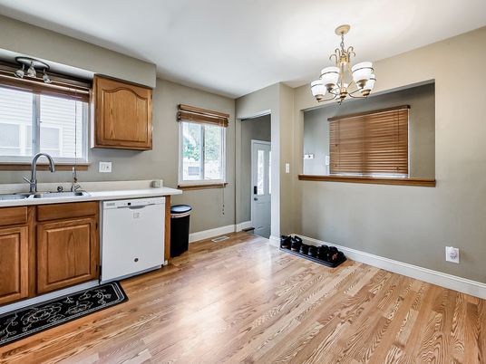 Chandelier, Interior, Kitchen, Wood Texture Flooring