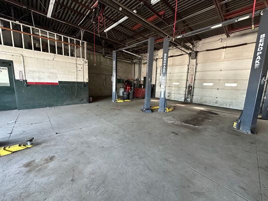 Fitness Equipment, Garage, Interior
