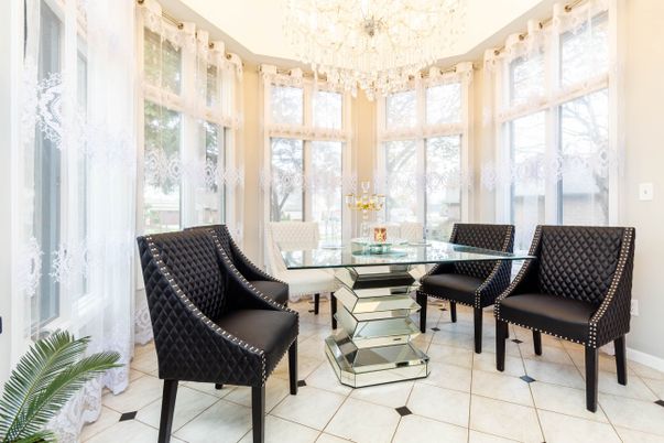 Chandelier, Dining room, Interior