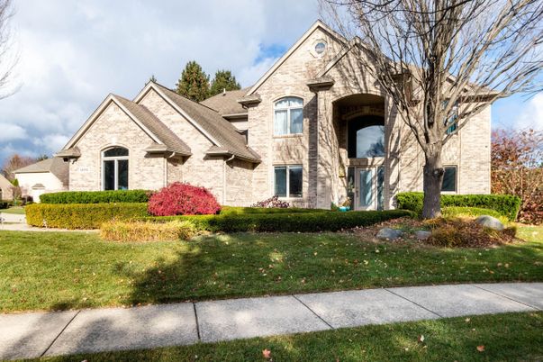 Exterior, Facade, Brick Traditional