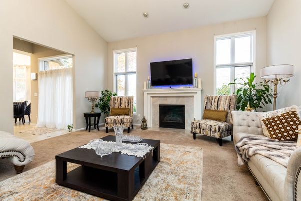 Fireplace, Interior, Living room