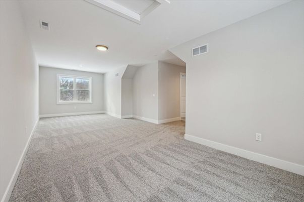Empty room, Interior, Recessed Lighting