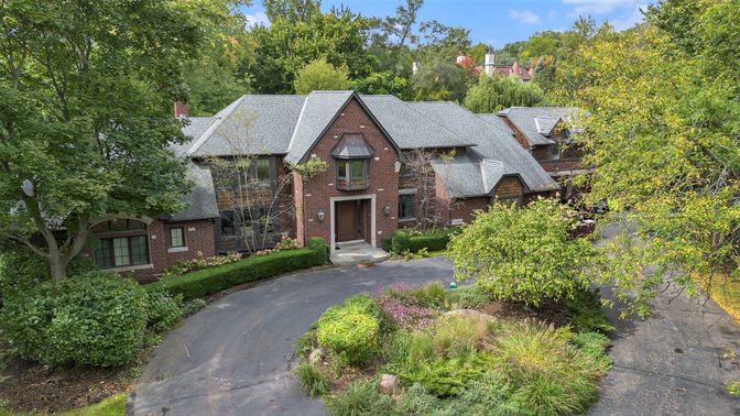 Exterior, Facade, Brick Facade, Tudor Revival