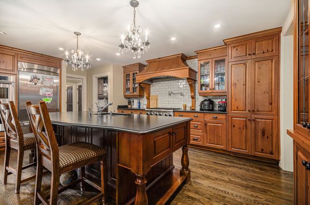 Chandelier, Interior, Kitchen, Recessed Lighting, Stainless Steel Appliances, Wood Texture Flooring