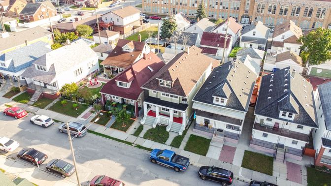 Exterior, Drone