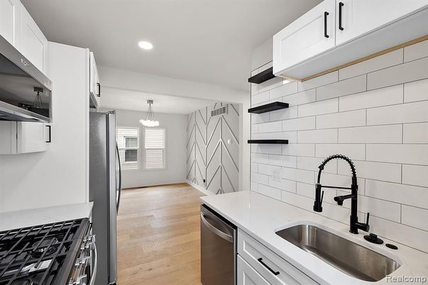 Interior, Kitchen, Pendant Lights, Recessed Lighting, Wood Texture Flooring