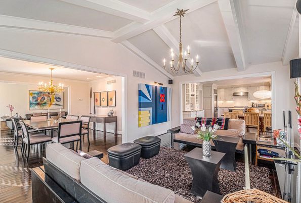Chandelier, Dining room, Interior, Kitchen, Living room, Recessed Lighting, Wood Texture Flooring