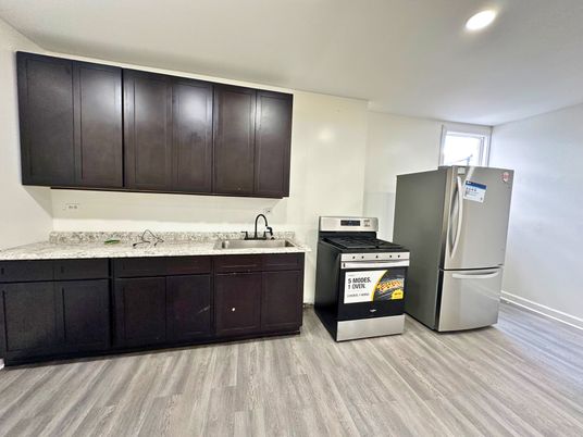 Interior, Kitchen, Recessed Lighting, Wood Texture Flooring