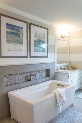 Bathroom, Dual Sink Vanities, Interior