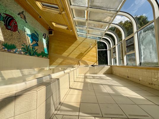 Glass Ceilings, Interior, Sun Room