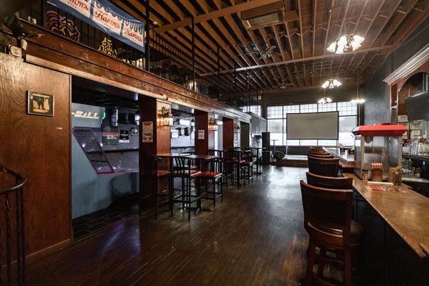 Interior, Pendant Lights, Wooden Beams