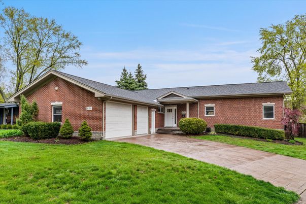Attached, Exterior, Facade, Brick Facade, Ranch