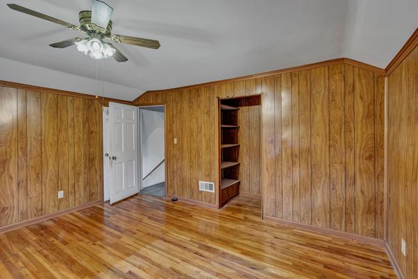 Empty room, Interior, Wood Texture Flooring, Wooden Walls