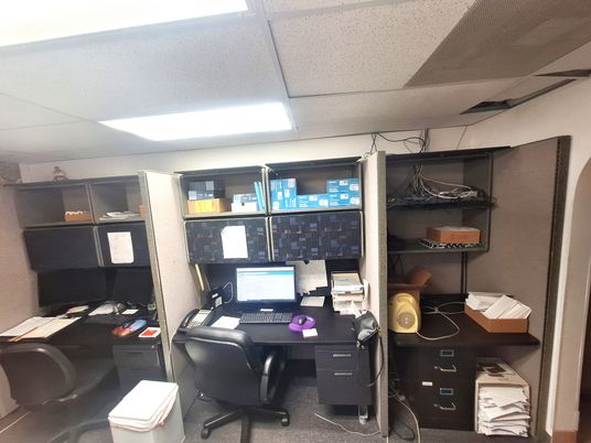 Home Office, Interior