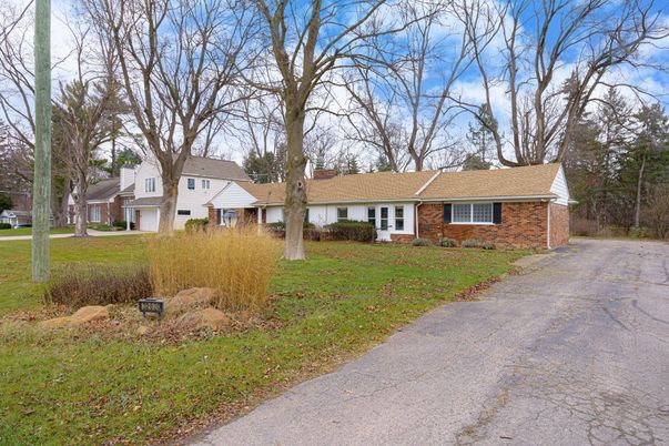 Backyard, Exterior, Facade, Brick Facade, Cape Cod