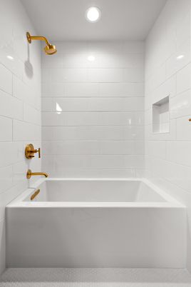 Bathroom, Interior, Recessed Lighting