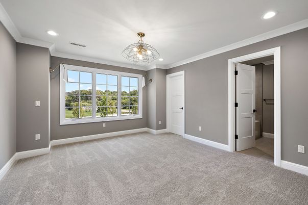 Chandelier, Empty room, Interior, Recessed Lighting