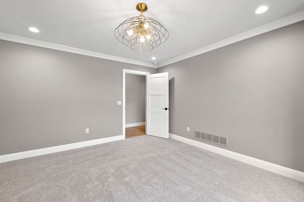 Chandelier, Empty room, Interior, Recessed Lighting
