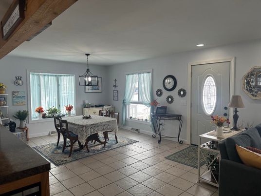 Dining room, Interior, Pendant Lights, Recessed Lighting, Wooden Beams
