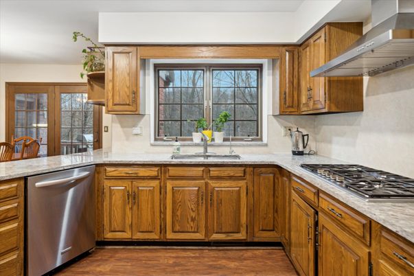 Interior, Kitchen, Stainless Steel Appliances, Wood Texture Flooring
