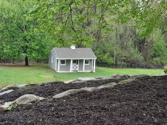 Backyard, Detached Garage, Exterior