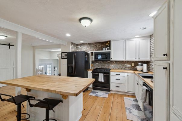 Interior, Kitchen, Recessed Lighting, Stone Walls, Wood Texture Flooring
