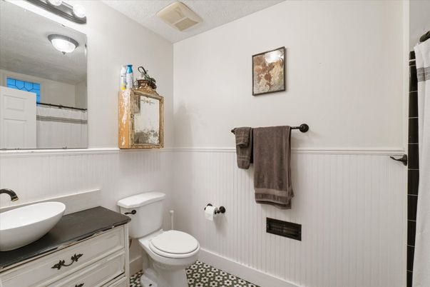 Bathroom, Interior
