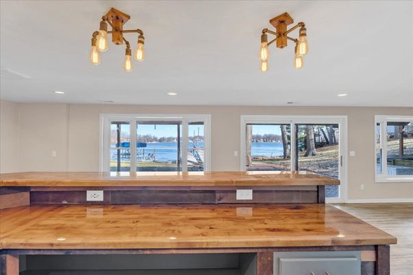 Interior, Recessed Lighting, Water