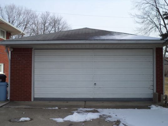Detached Garage, Exterior