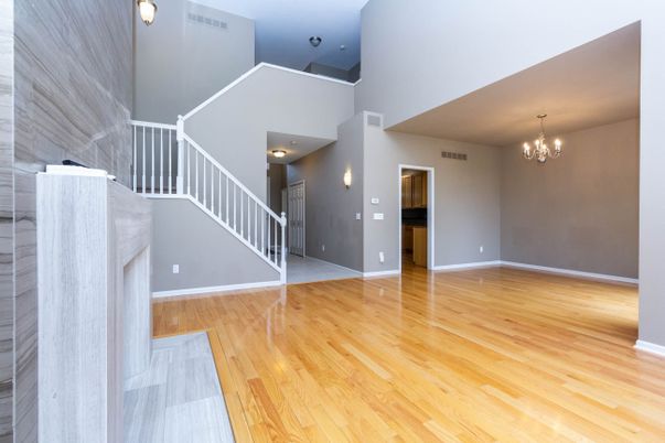 Chandelier, Empty room, Interior, Wood Texture Flooring