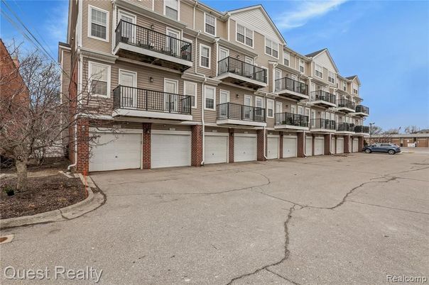Attached, Exterior, Facade, Brick Facade, Rowhouse