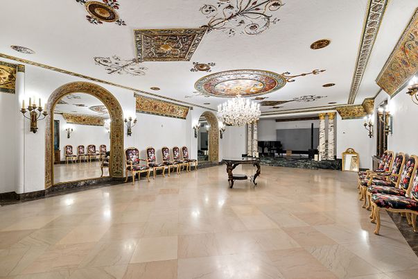 Chandelier, Interior, Recessed Lighting