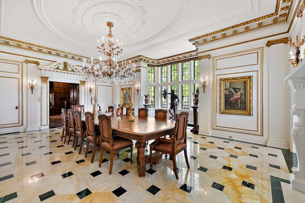 Chandelier, Dining room, Interior