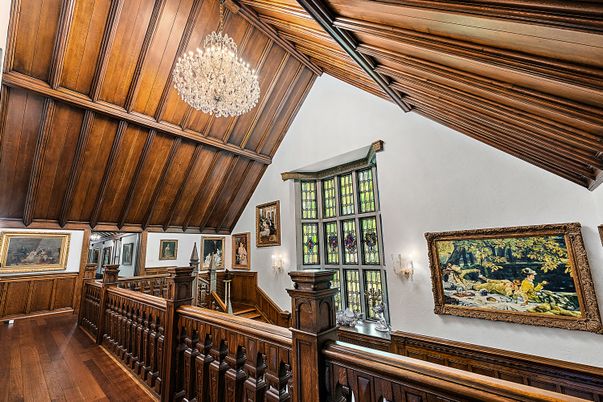 Chandelier, Interior, Wooden Beams, Wooden Ceilings, Wood Texture Flooring