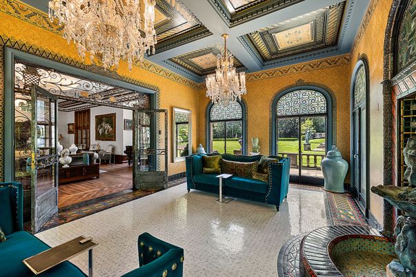 Chandelier, Interior, Wood Texture Flooring