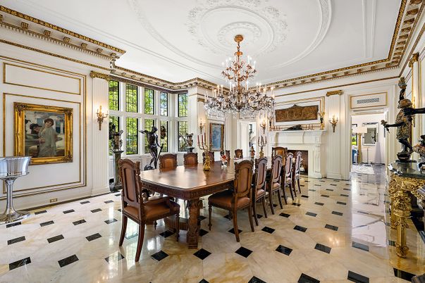 Chandelier, Dining room, Interior