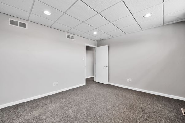 DE Listing image placeholder