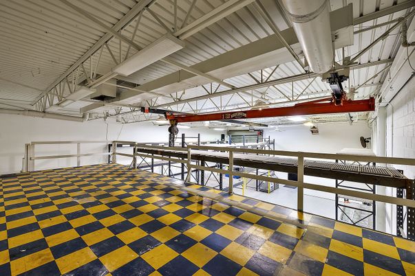 Garage, Interior