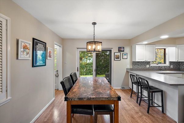 Dining room, Interior, Kitchen, Pendant Lights, Recessed Lighting, Wood Texture Flooring