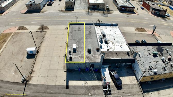 Exterior, Drone
