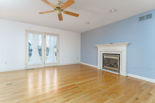 Empty room, Fireplace, Interior, Wood Texture Flooring