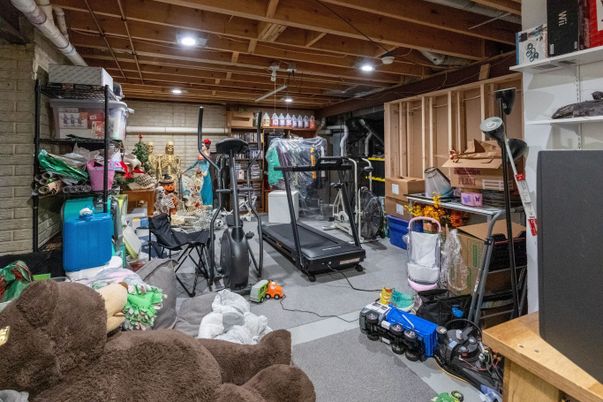 Fitness Equipment, Interior, Living room, Recessed Lighting